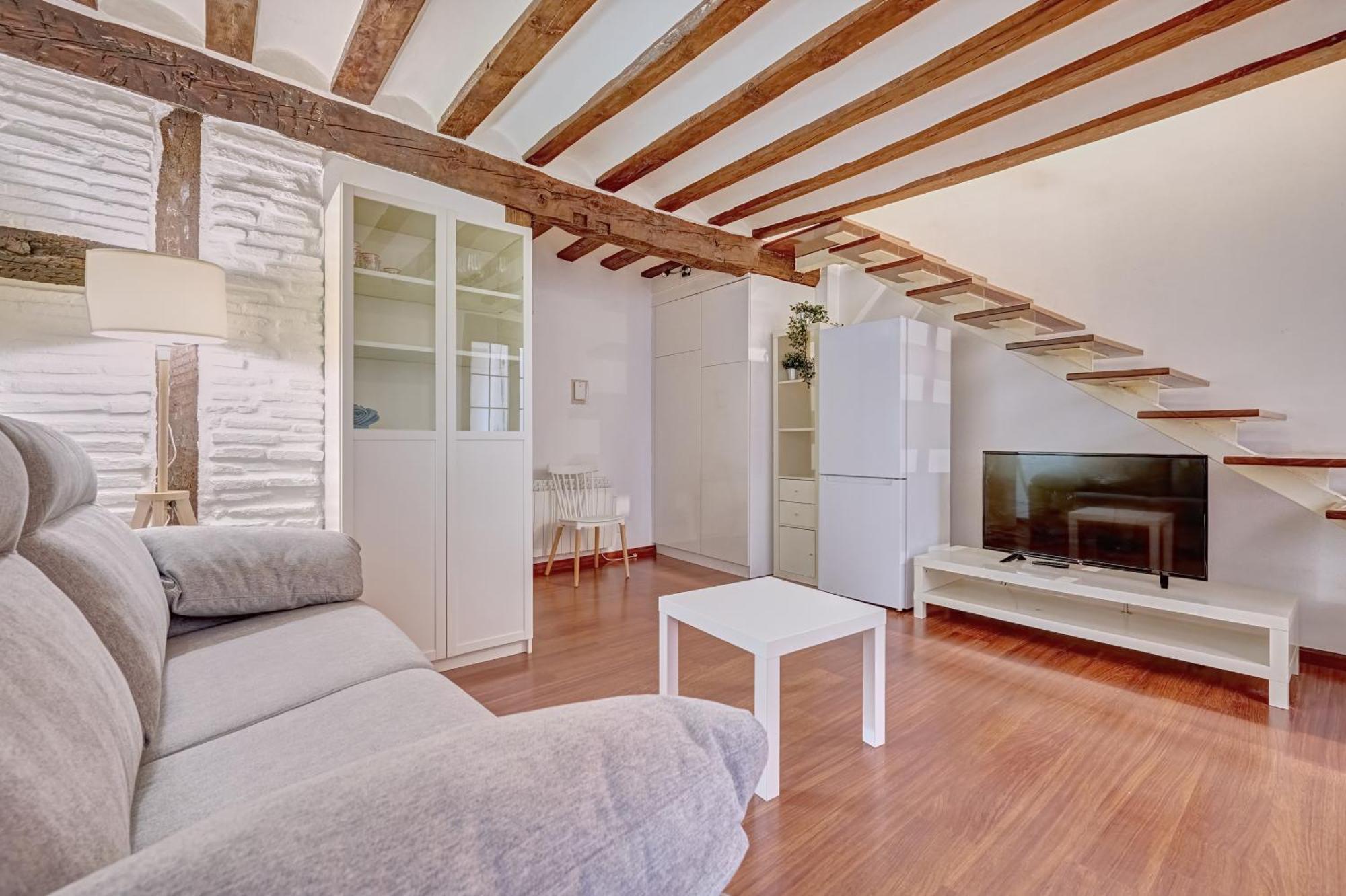Duplex Portales By Clabao Διαμέρισμα Λογκρόνο Εξωτερικό φωτογραφία